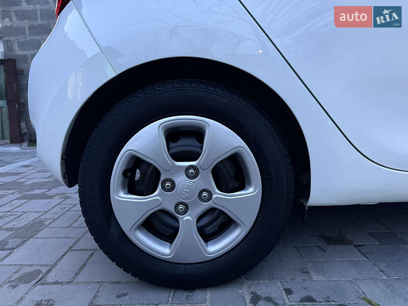 Хэтчбек Kia Picanto 2013 в Житомире фото 60 Хэтчбек Kia Picanto 2013 в Житомире