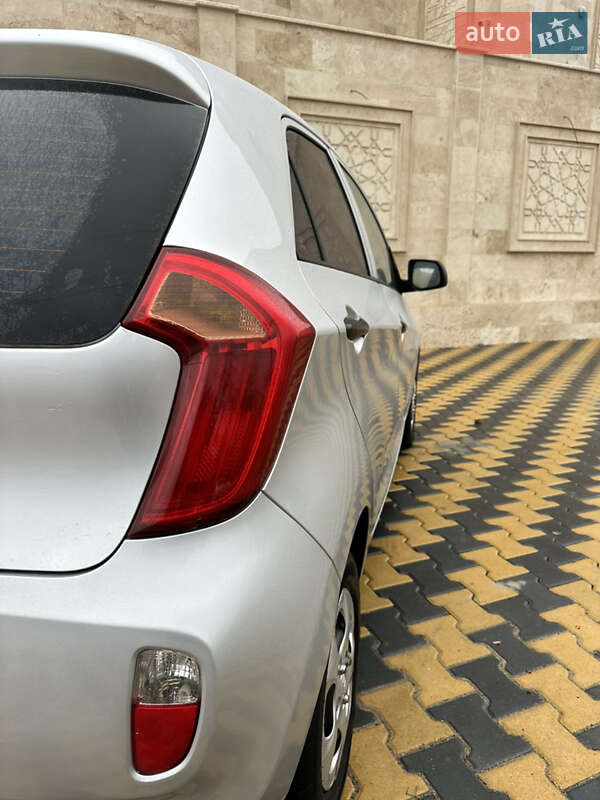 Хетчбек Kia Picanto 2014 в Одесі