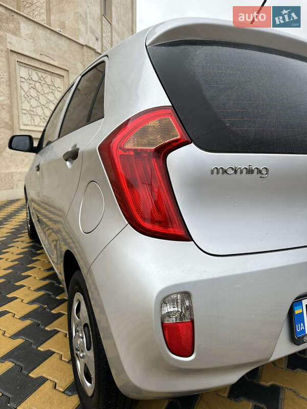 Хетчбек Kia Picanto 2014 в Одесі