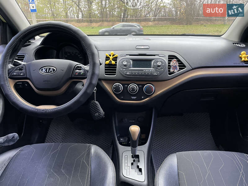 Хетчбек Kia Picanto 2011 в Черкасах