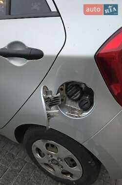 Хетчбек Kia Picanto 2015 в Києві