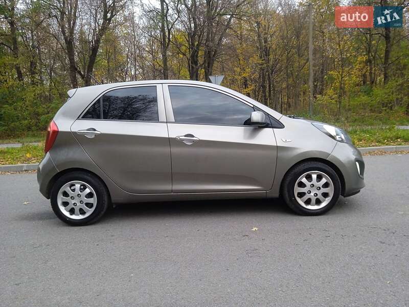 Хэтчбек Kia Picanto 2011 в Красилове