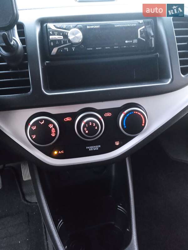 Хэтчбек Kia Picanto 2011 в Красилове