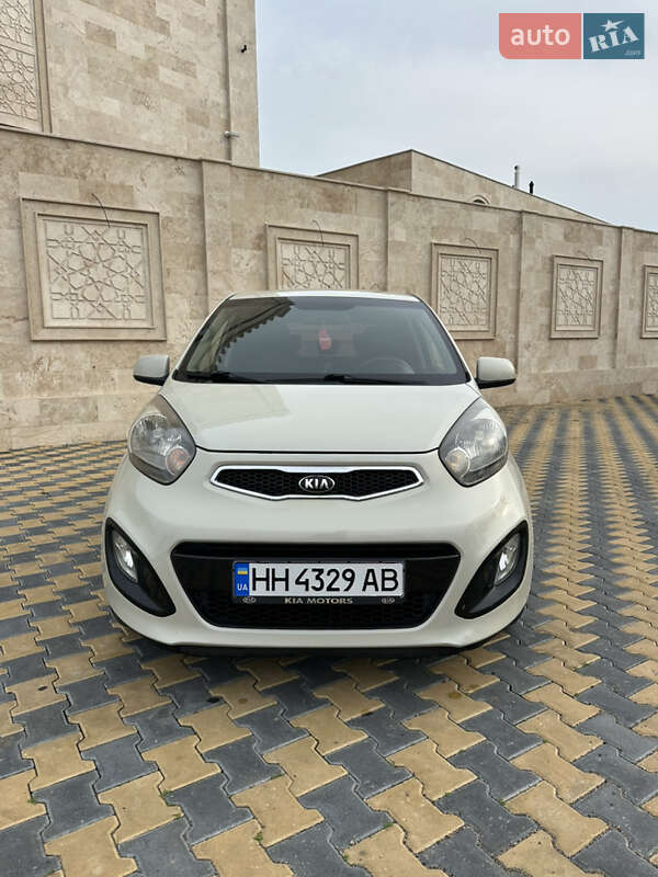 Хэтчбек Kia Picanto 2014 в Одессе фото 8 Хэтчбек Kia Picanto 2014 в Одессе