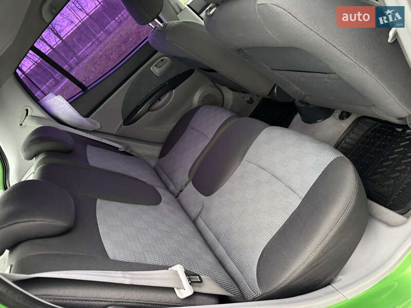 Хетчбек Kia Picanto 2007 в Дніпрі фото 16 Хетчбек Kia Picanto 2007 в Дніпрі