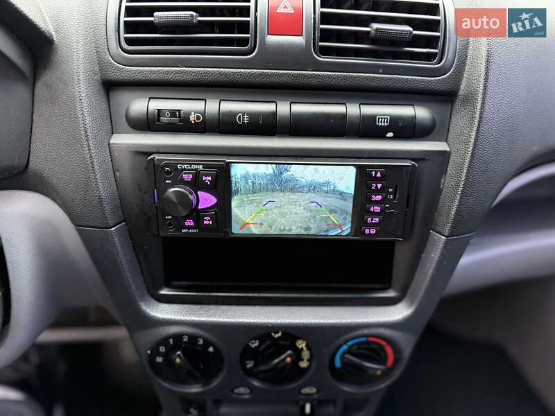 Хетчбек Kia Picanto 2006 в Кривому Розі фото 31 Хетчбек Kia Picanto 2006 в Кривому Розі