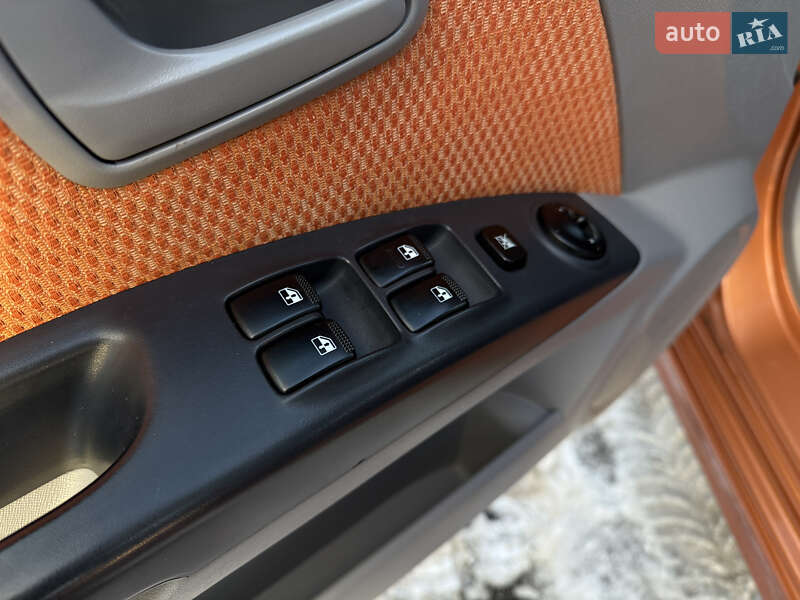 Хетчбек Kia Picanto 2004 в Житомирі фото 25 Хетчбек Kia Picanto 2004 в Житомирі