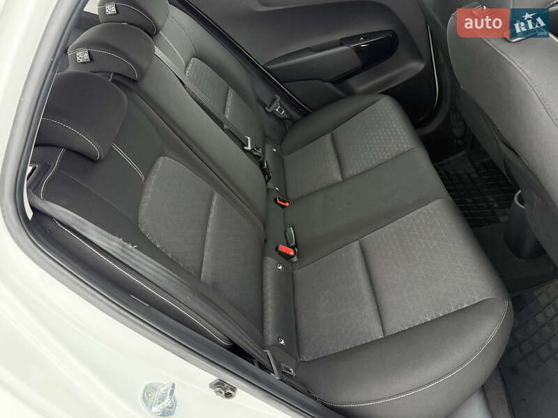 Хэтчбек Kia Picanto 2021 в Виннице фото 37 Хэтчбек Kia Picanto 2021 в Виннице