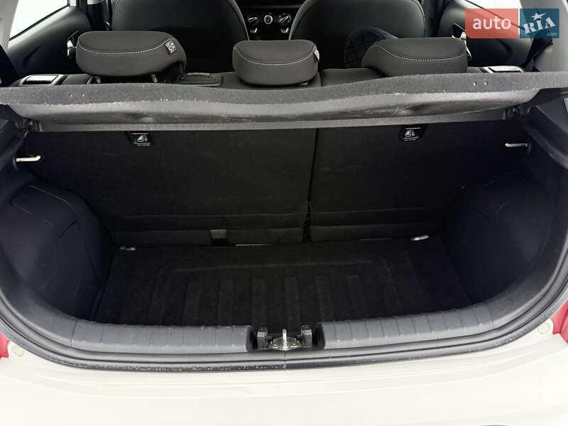 Хэтчбек Kia Picanto 2021 в Виннице фото 45 Хэтчбек Kia Picanto 2021 в Виннице