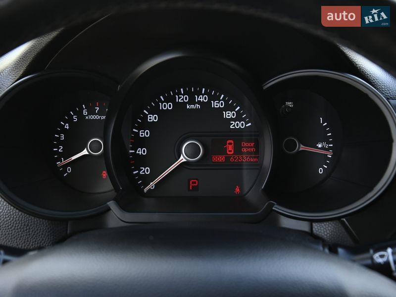 Хэтчбек Kia Picanto 2014 в Бердичеве фото 24 Хэтчбек Kia Picanto 2014 в Бердичеве