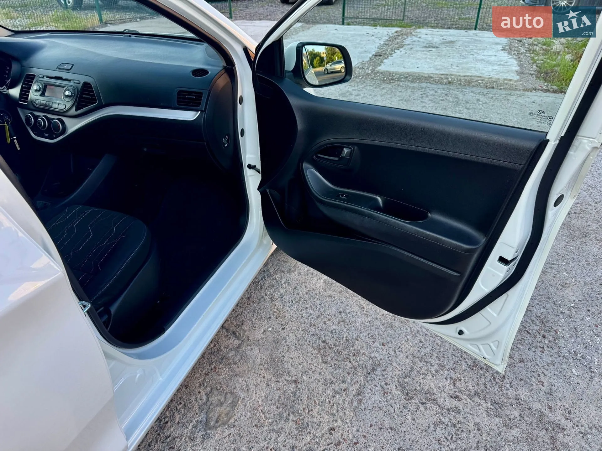 2013 Kia Picanto - мініатюра 35