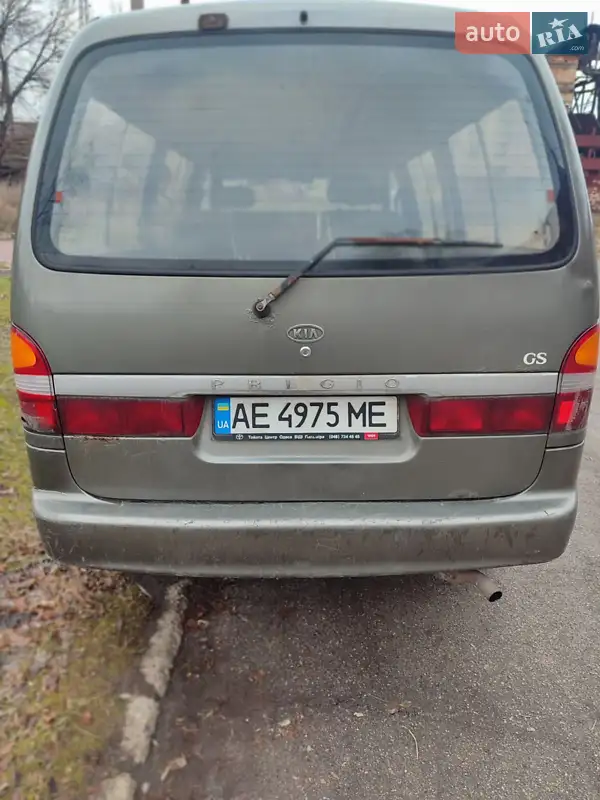Kia Pregio 2003