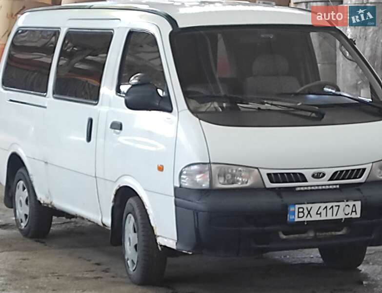 Минивэн Kia Pregio 2001 в 