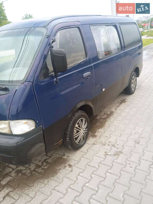 Минивэн Kia Pregio 1998 в Боярке