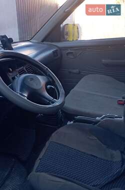 Вантажний фургон Kia Pregio 2000 в 