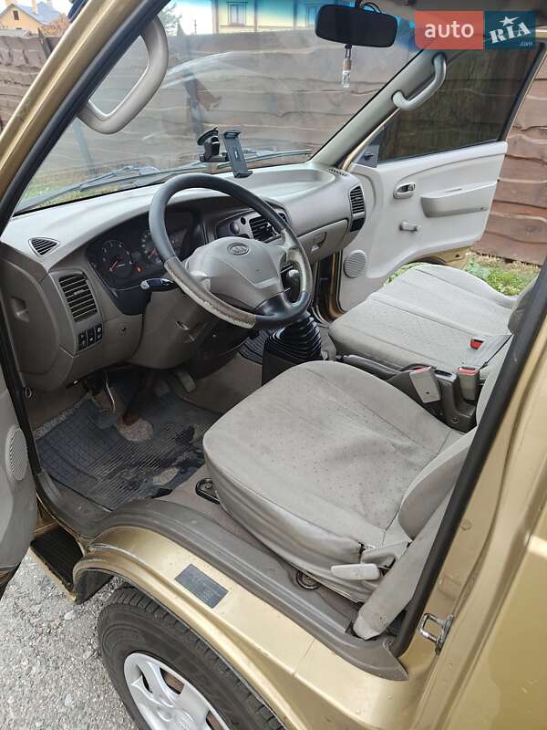 Мікроавтобус Kia Pregio 2005 в Борисполі фото 11 Мікроавтобус Kia Pregio 2005 в Борисполі