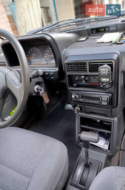 Хэтчбек Kia Pride 1996 в 