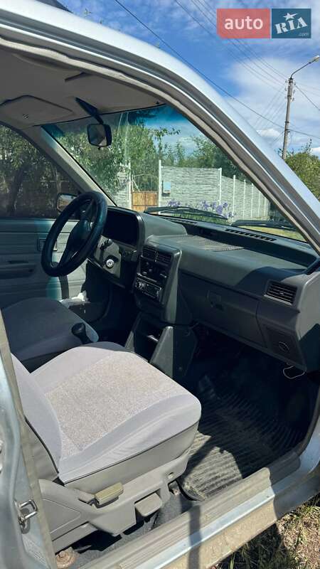 Универсал Kia Pride 2000 в Умани