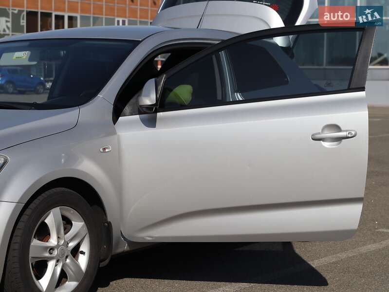 Купе Kia ProCeed 2008 в Киеве