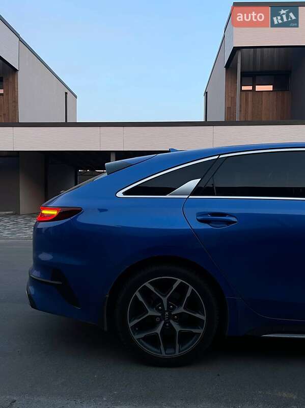 Універсал Kia ProCeed 2019 в Ужгороді