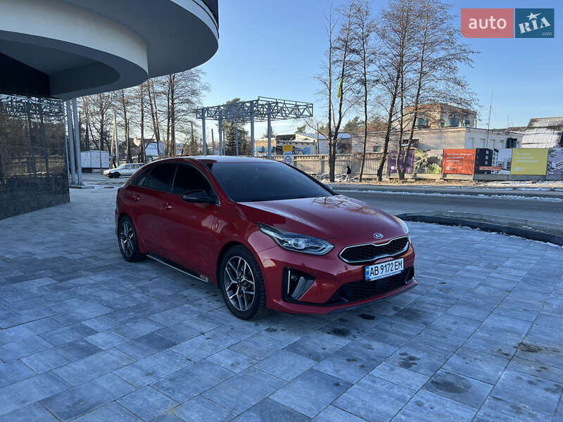 Универсал Kia ProCeed 2019 в Киеве