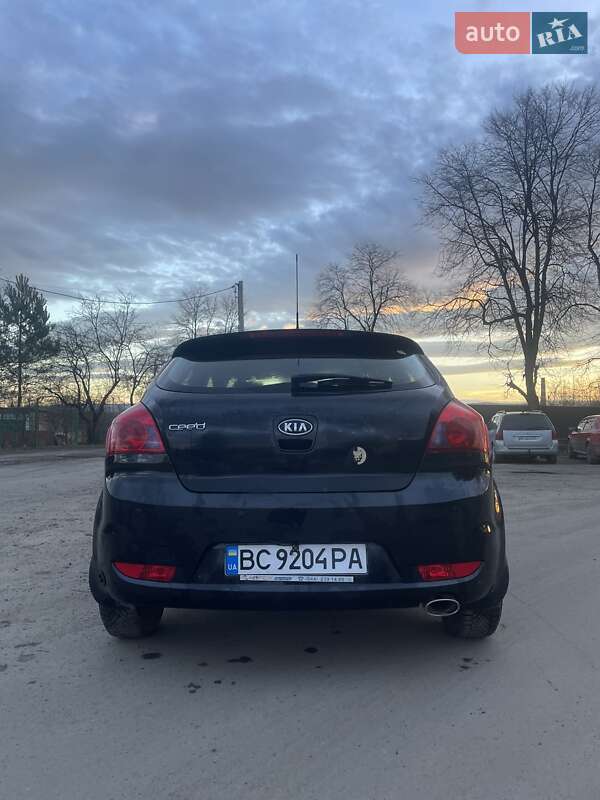 Хетчбек Kia ProCeed 2008 в Дрогобичі