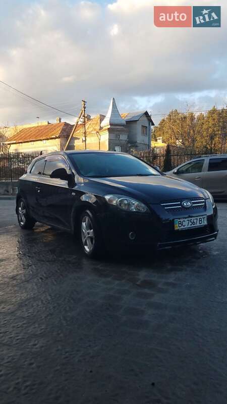Хэтчбек Kia ProCeed 2008 в Львове