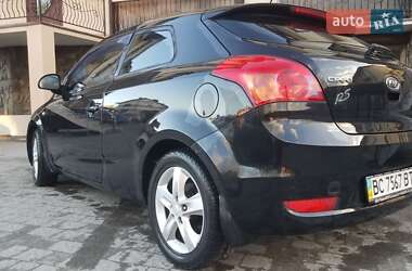 Хэтчбек Kia ProCeed 2008 в 