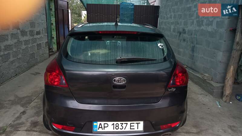 Хэтчбек Kia ProCeed 2008 в Вольнянске