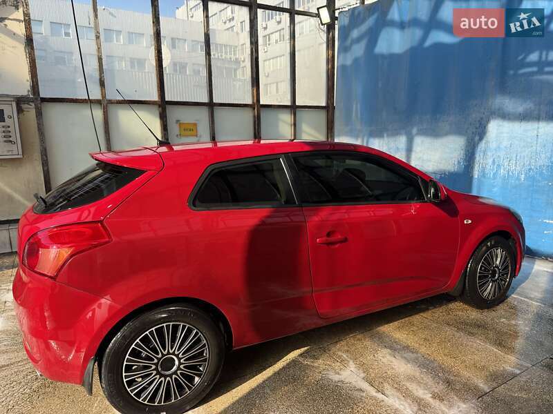 Хэтчбек Kia ProCeed 2008 в Днепре