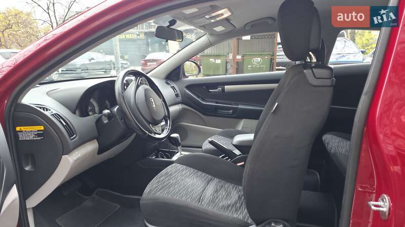 Хэтчбек Kia ProCeed 2008 в Киеве