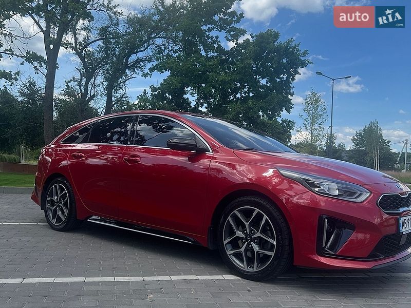 Универсал Kia ProCeed 2019 в Киеве