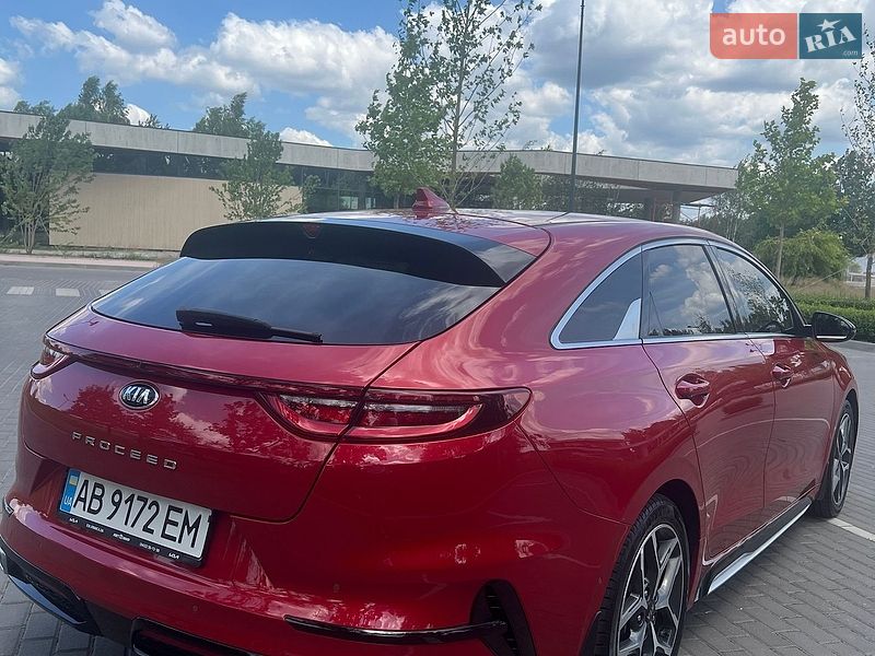 Универсал Kia ProCeed 2019 в Киеве