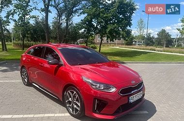 Универсал Kia ProCeed 2019 в Киеве