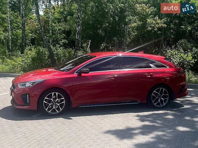 Универсал Kia ProCeed 2019 в Киеве