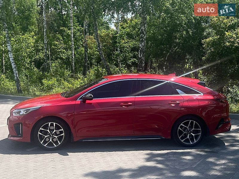 Универсал Kia ProCeed 2019 в Киеве