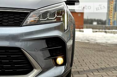 Позашляховик / Кросовер Kia Rio X-Line 2021 в 