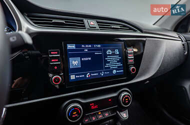 Хэтчбек Kia Rio X-Line 2021 в 