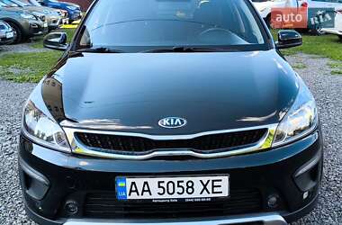 Внедорожник / Кроссовер Kia Rio X-Line 2018 в Ужгороде