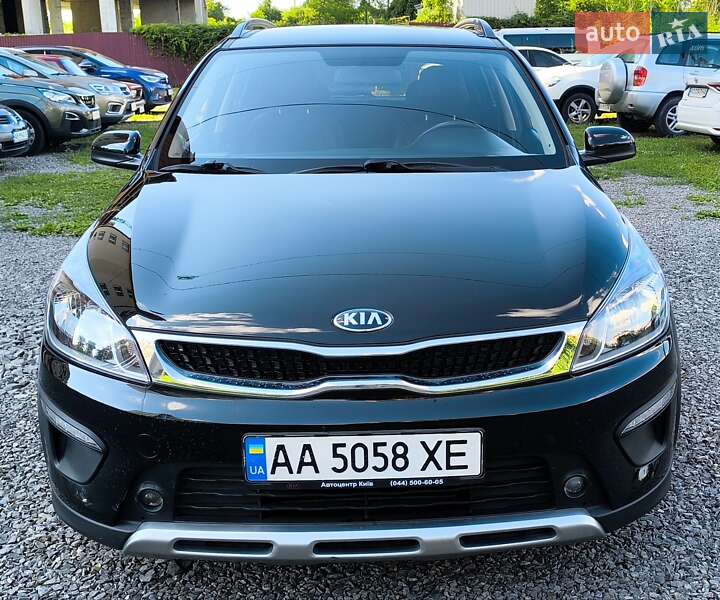Внедорожник / Кроссовер Kia Rio X-Line 2018 в Ужгороде