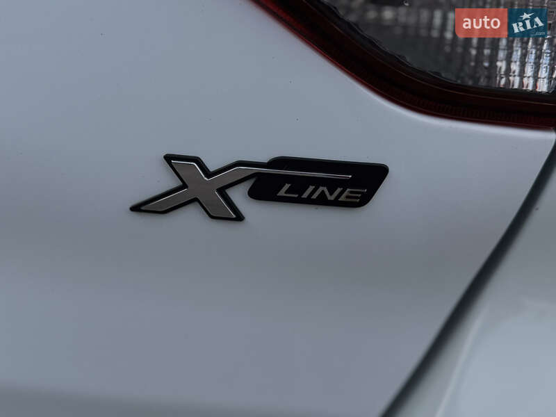 Внедорожник / Кроссовер Kia Rio X-Line 2019 в Полтаве