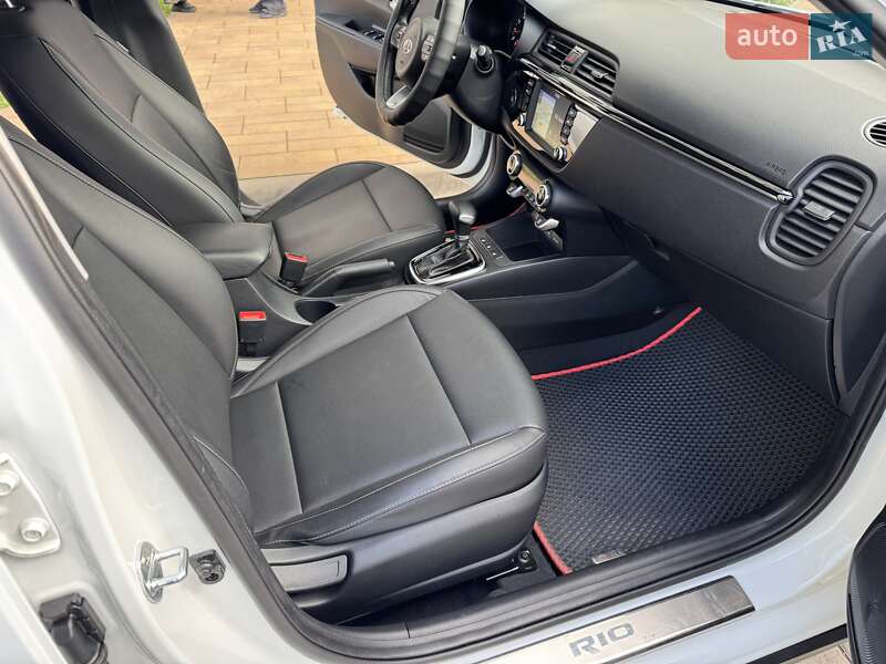 Позашляховик / Кросовер Kia Rio X-Line 2018 в Києві фото 13 Позашляховик / Кросовер Kia Rio X-Line 2018 в Києві