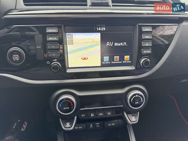 Позашляховик / Кросовер Kia Rio X-Line 2018 в Києві фото 22 Позашляховик / Кросовер Kia Rio X-Line 2018 в Києві