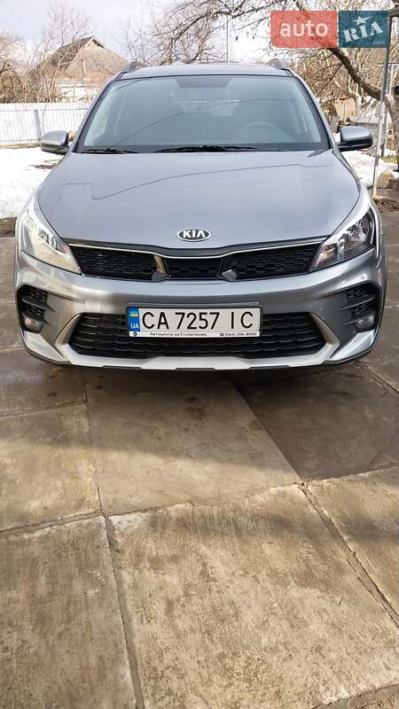 Kia Rio X 2021