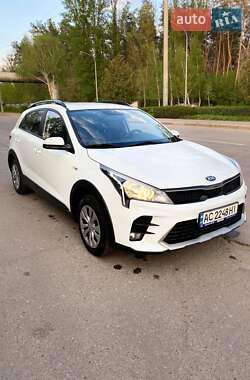 Внедорожник / Кроссовер Kia Rio X 2021 в 