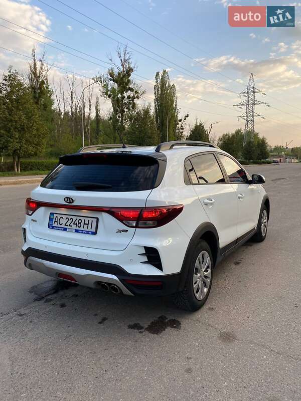 Внедорожник / Кроссовер Kia Rio X 2021 в Харькове