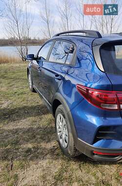 Внедорожник / Кроссовер Kia Rio X 2021 в 