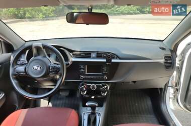 Внедорожник / Кроссовер Kia Rio X 2021 в 