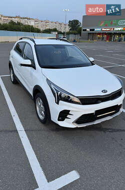 Позашляховик / Кросовер Kia Rio X 2021 в Києві