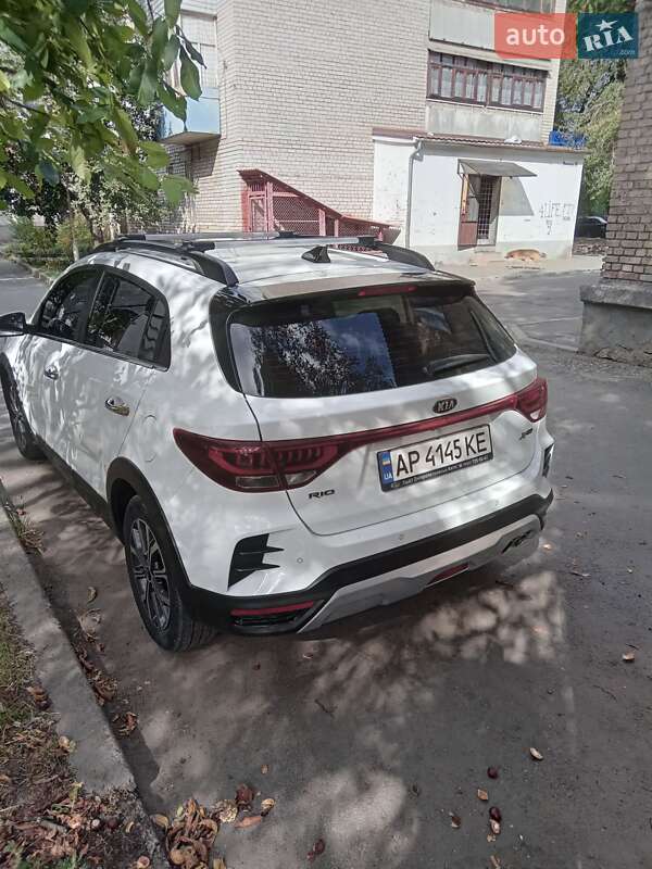 Внедорожник / Кроссовер Kia Rio X 2021 в Запорожье